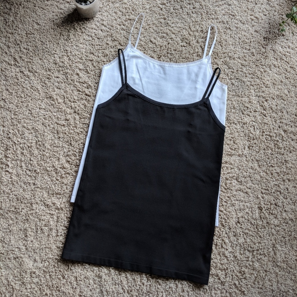 Ann Taylor Black and White camisole bundle Medium